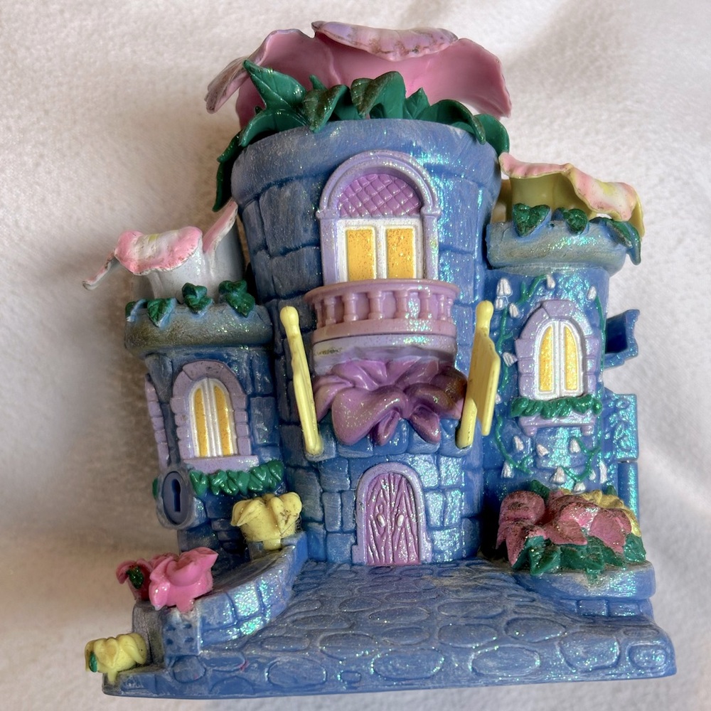 Vintage 1996 Trendmasters Star Castle Flower Garden Playset - Polly Pocket Size